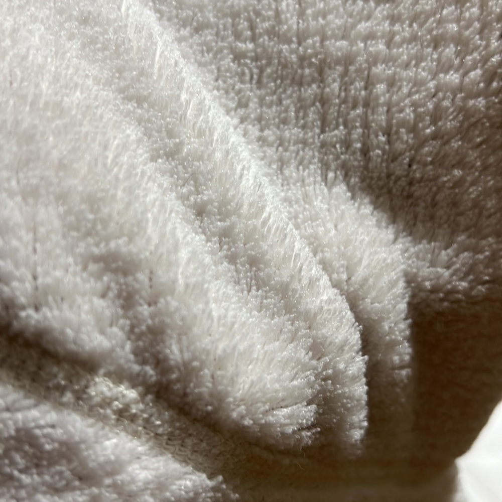 Patagonia Medium Pullover With Pockets. Ivory. - image 4